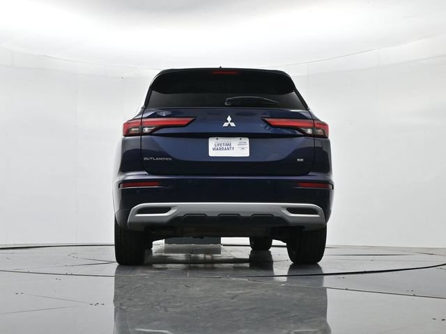 Used 2024 Mitsubishi Outlander SE FWD image 43