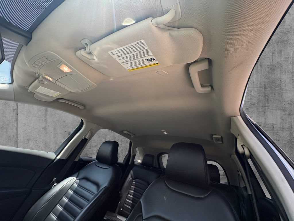 Certified 2023 Ford Edge SEL AWD/4WD image 12