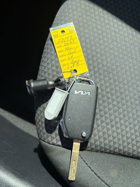 Used 2023 Kia Soul LX FWD image 30