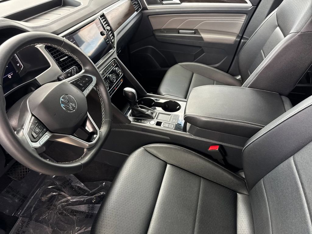 Used 2023 Volkswagen Atlas SE FWD image 9