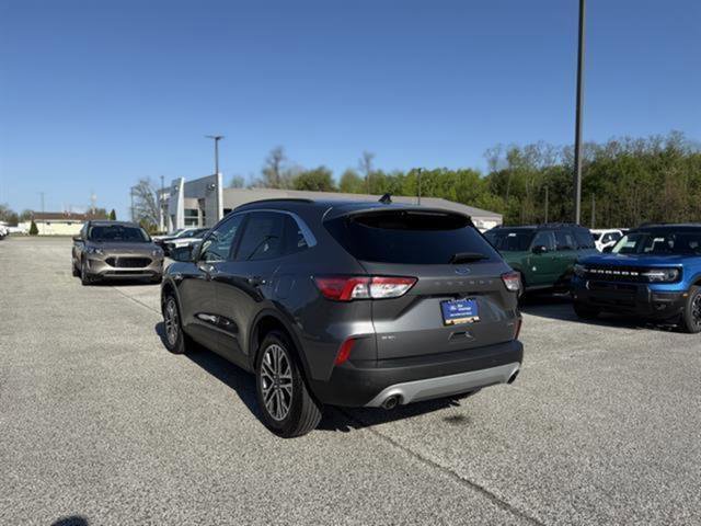 Certified 2022 Ford Escape SEL image 3