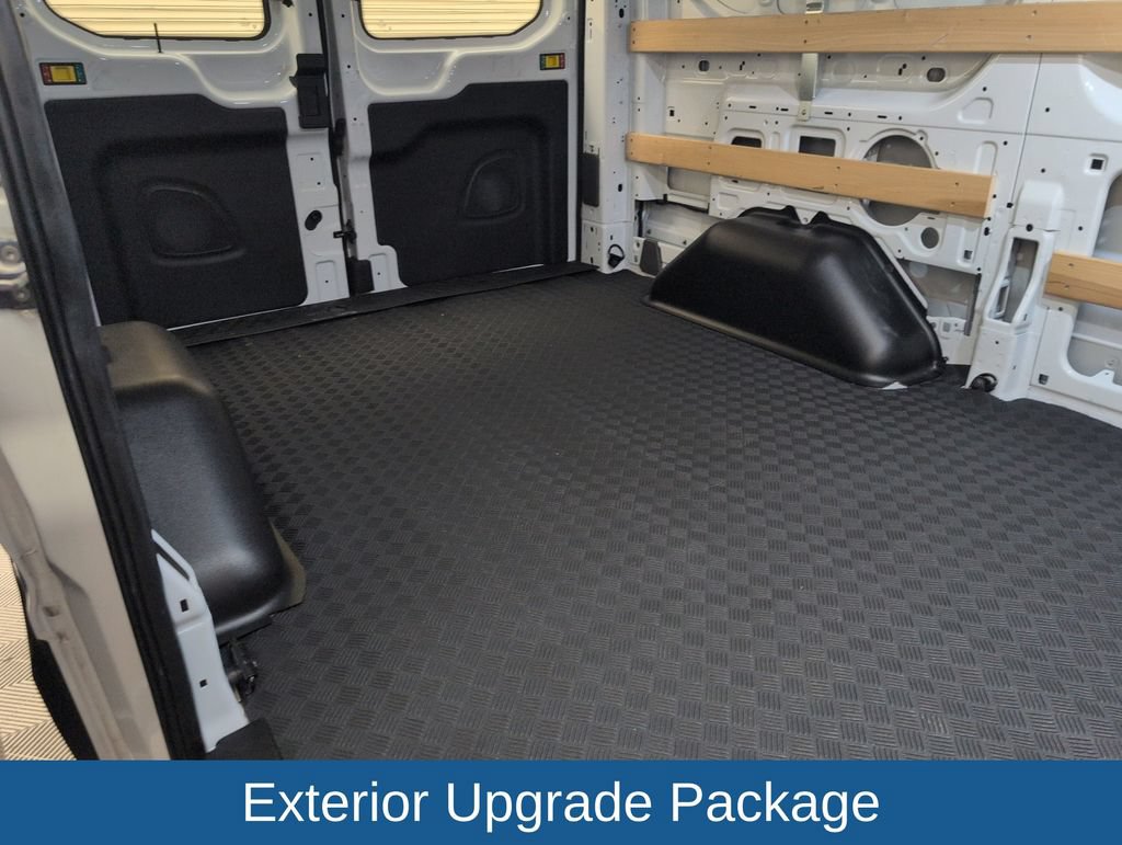 Certified 2025 Ford Transit 250 Low Roof w/ Exterior Upgrade Package RWD image 17