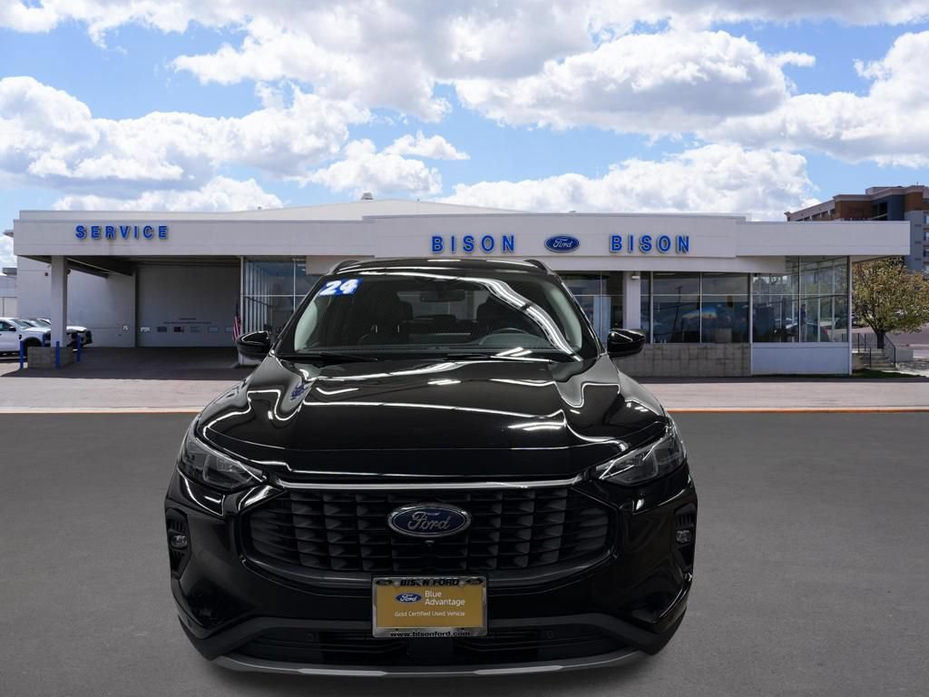 Certified 2024 Ford Escape Platinum AWD/4WD image 9