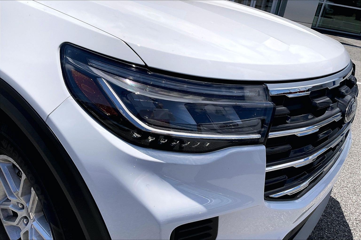 Certified 2025 Ford Explorer Active RWD image 27