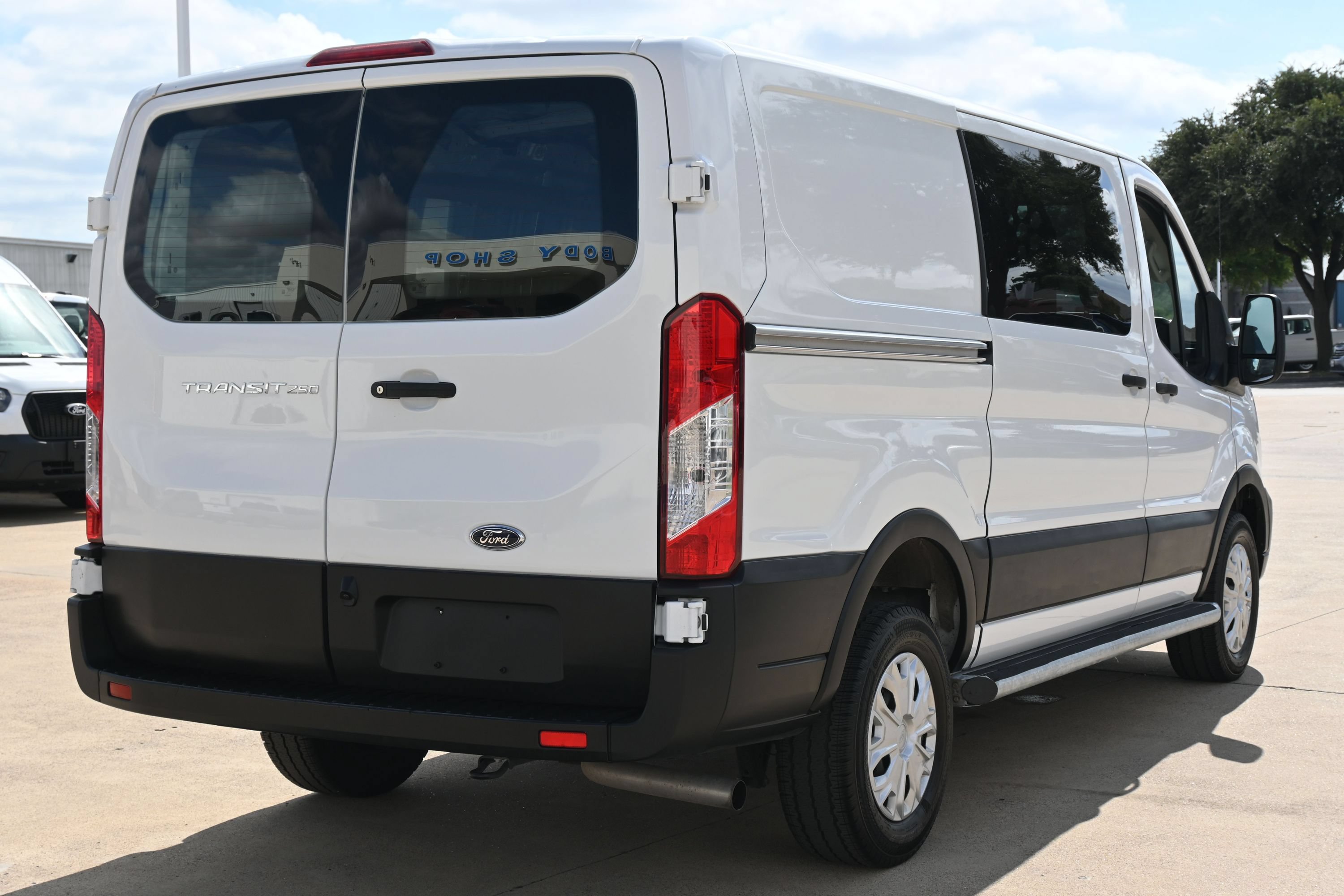 Certified 2025 Ford Transit 250 Low Roof w/ Exterior Upgrade Package RWD image 9