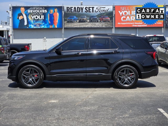Certified 2025 Ford Explorer ST w/ Sun And Sound Package AWD/4WD image 4
