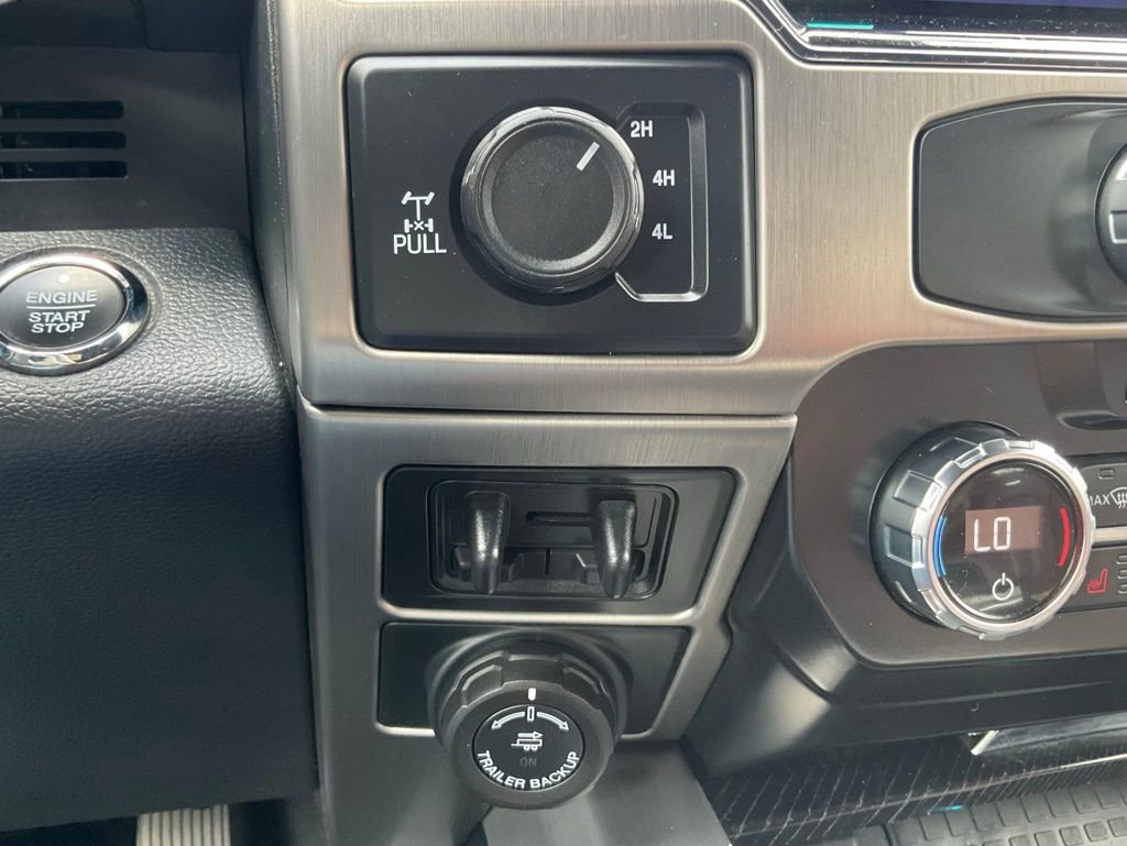 Certified 2022 Ford F350 Platinum w/ FX4 Off-Road Package image 69
