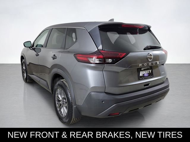 Used 2021 Nissan Rogue S image 3