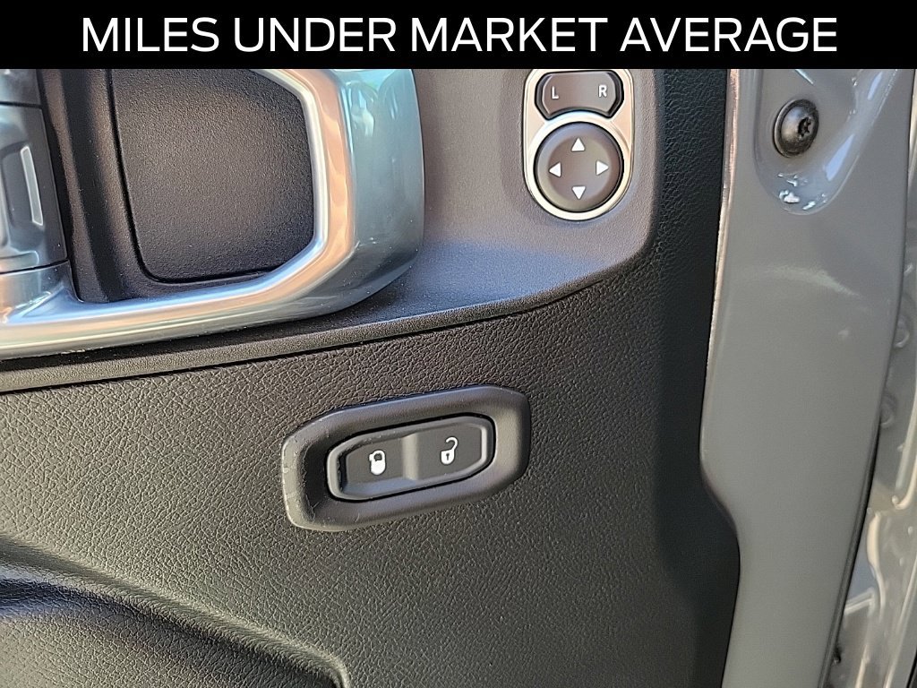 Used 2021 Jeep Wrangler Unlimited Sport AWD/4WD image 21