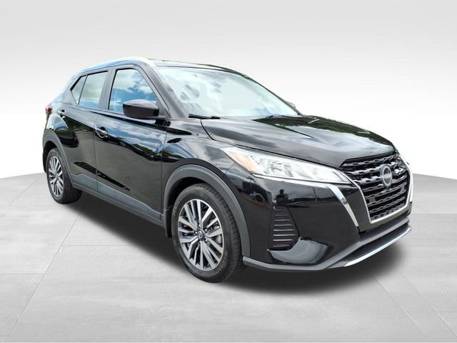 Used 2023 Nissan Kicks SV FWD image 15
