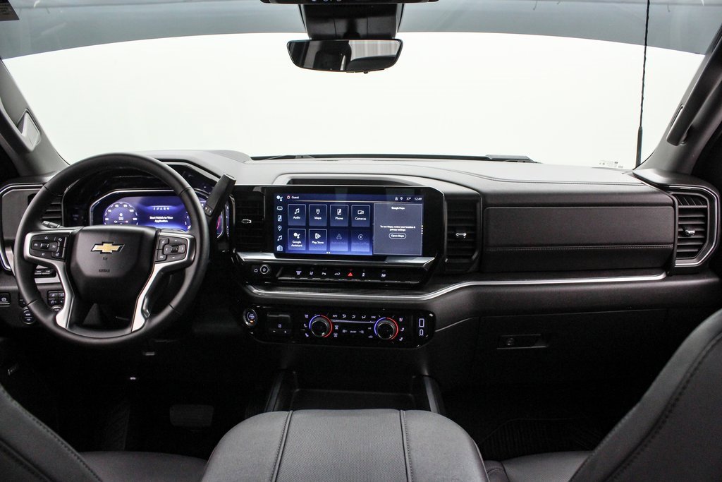 Used 2025 Chevrolet Silverado 3500 LTZ w/ LTZ Plus Package image 15