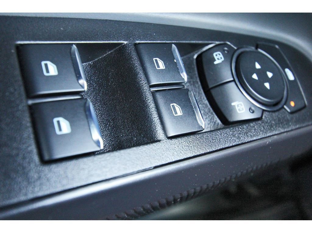 Certified 2025 Ford Maverick XLT w/ Black Appearance Package image 21