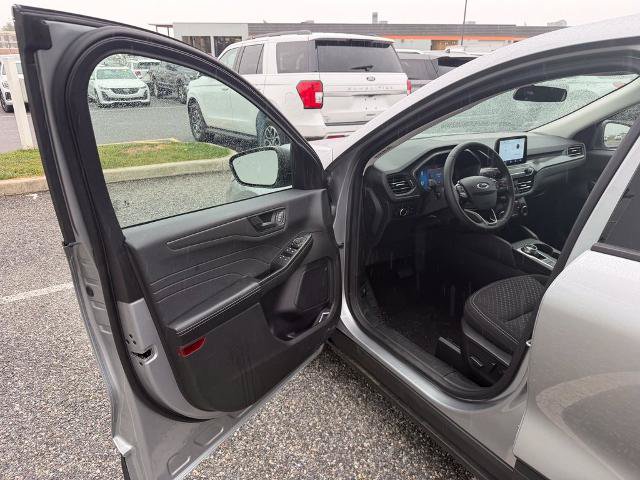Certified 2023 Ford Escape Active AWD/4WD image 10
