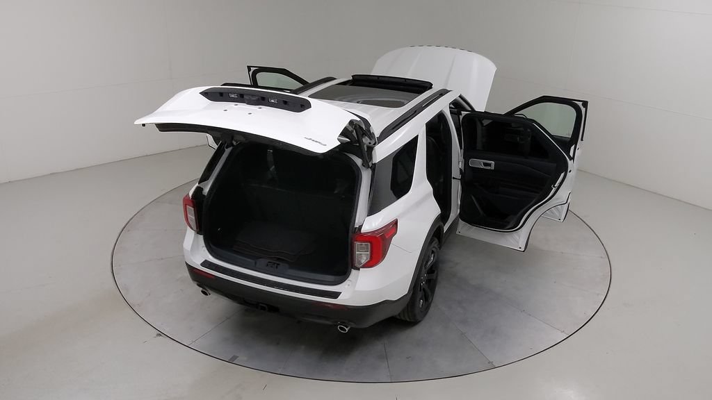 Certified 2023 Ford Explorer ST-Line w/ Class IV Trailer Tow Package AWD/4WD image 53