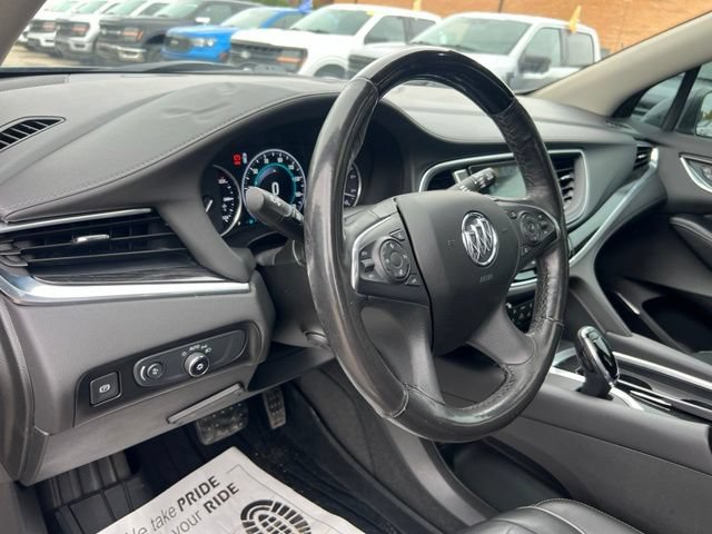 Used 2019 Buick Enclave Avenir w/ Avenir Technology Package AWD/4WD image 7