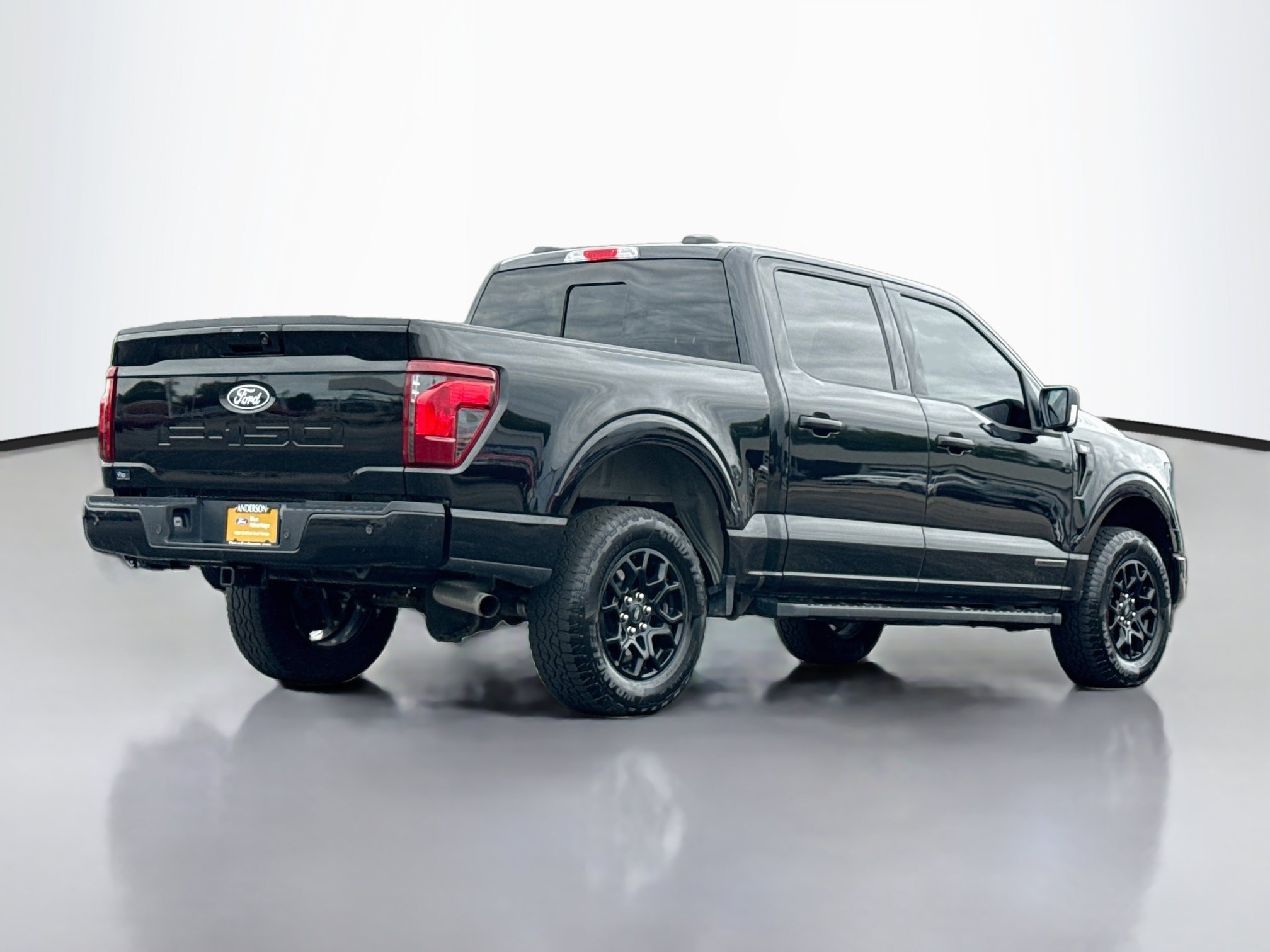 Certified 2024 Ford F150 XLT w/ Equipment Group 302A MID AWD/4WD image 7
