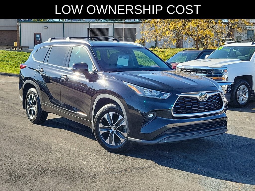 Used 2020 Toyota Highlander XLE AWD/4WD image 31