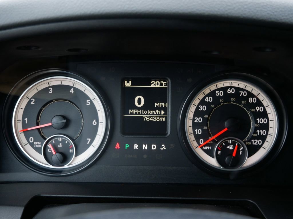 Used 2017 RAM 1500 Classic SLT AWD/4WD image 21