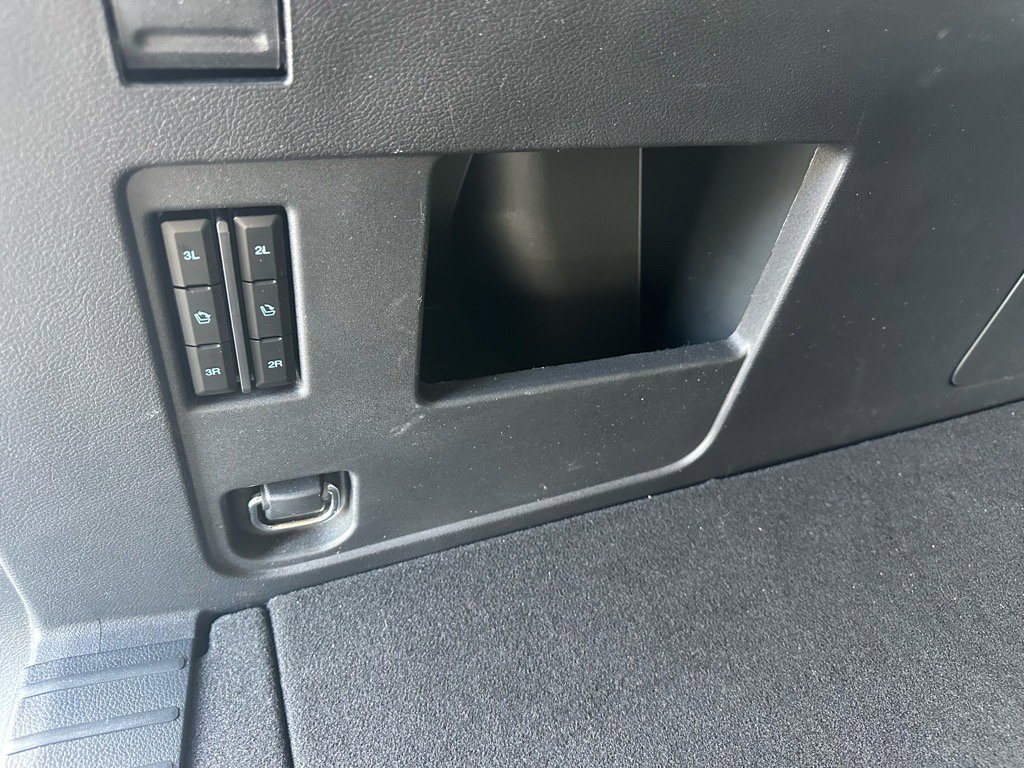 Certified 2024 Ford Expedition Max XLT image 30