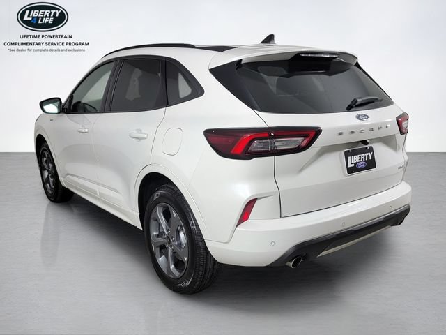 Certified 2024 Ford Escape ST-Line w/ Tech Pack #1 AWD/4WD image 6