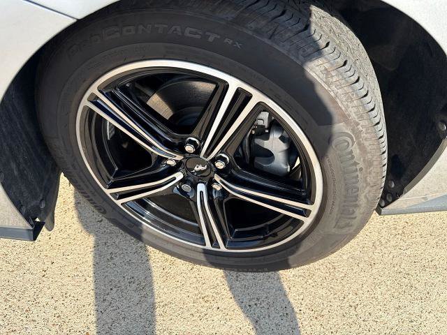 Certified 2025 Ford Mustang Coupe RWD image 17