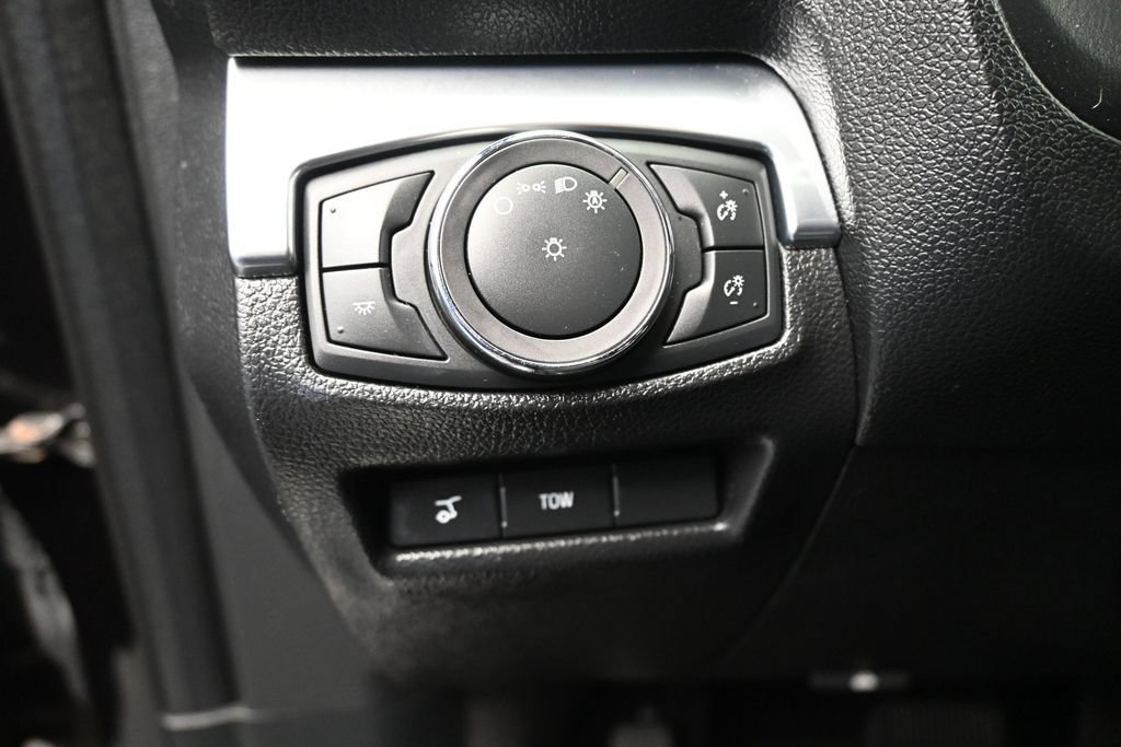 Certified 2019 Ford Explorer Sport AWD/4WD image 12