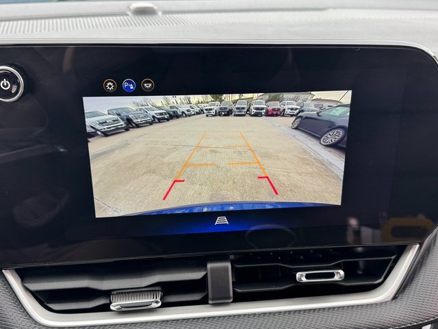 Used 2026 Chevrolet Equinox LT w/ Convenience Package II image 25