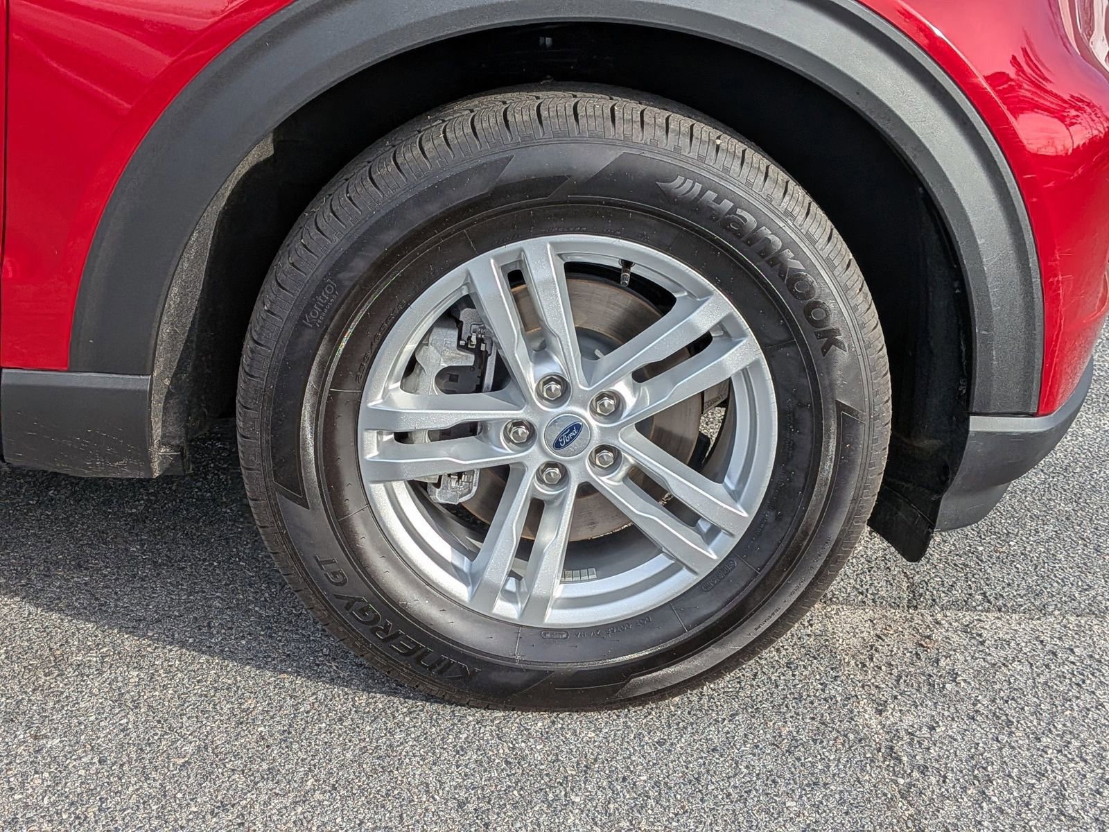 Certified 2023 Ford Explorer XLT w/ Equipment Group 202A image 12