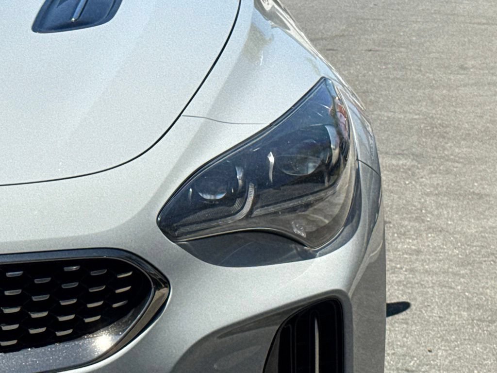 Used 2019 Kia Stinger GT1 RWD image 15