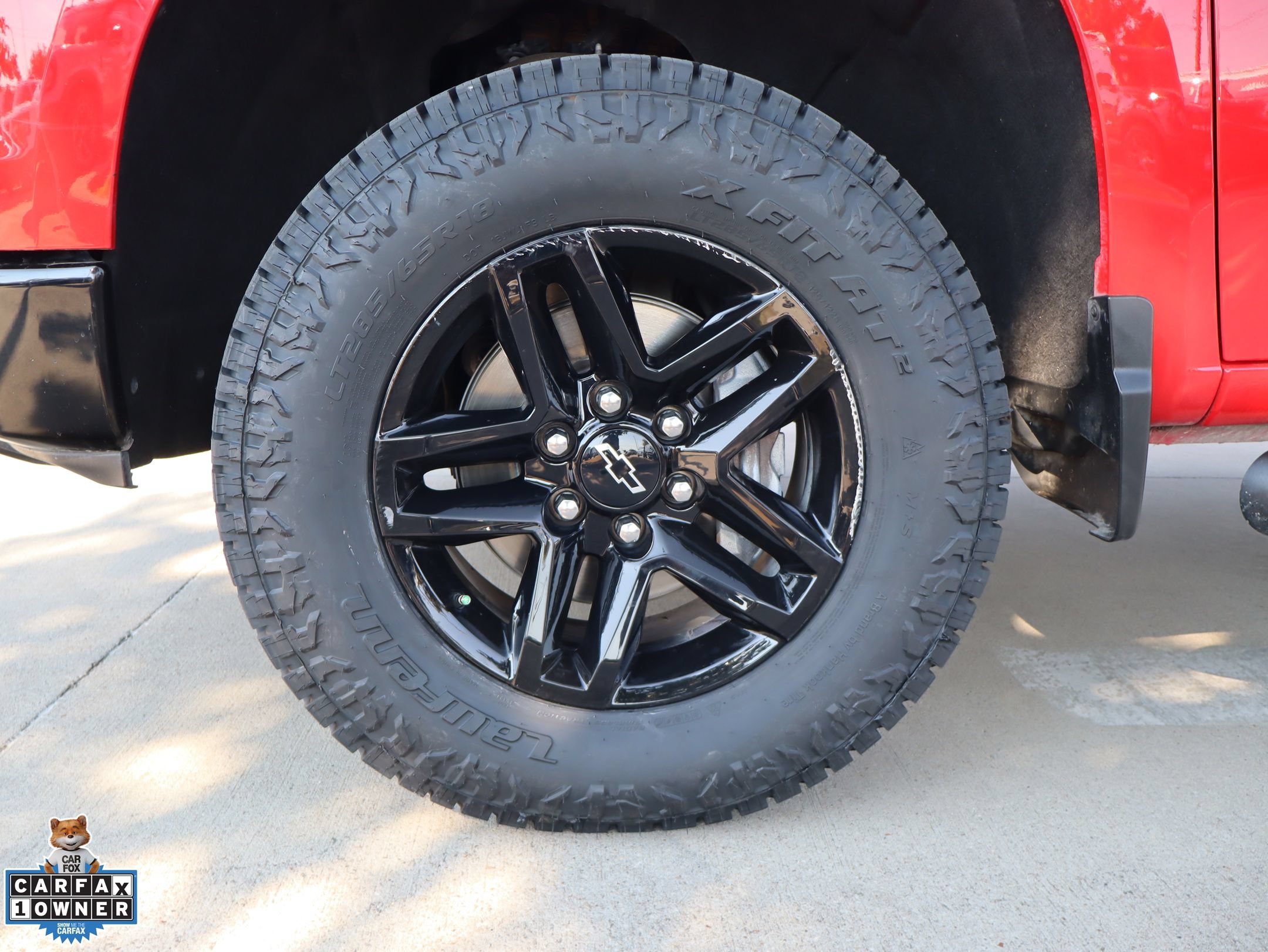 Used 2024 Chevrolet Silverado 1500 LT Trail Boss w/ Convenience Package II AWD/4WD image 11