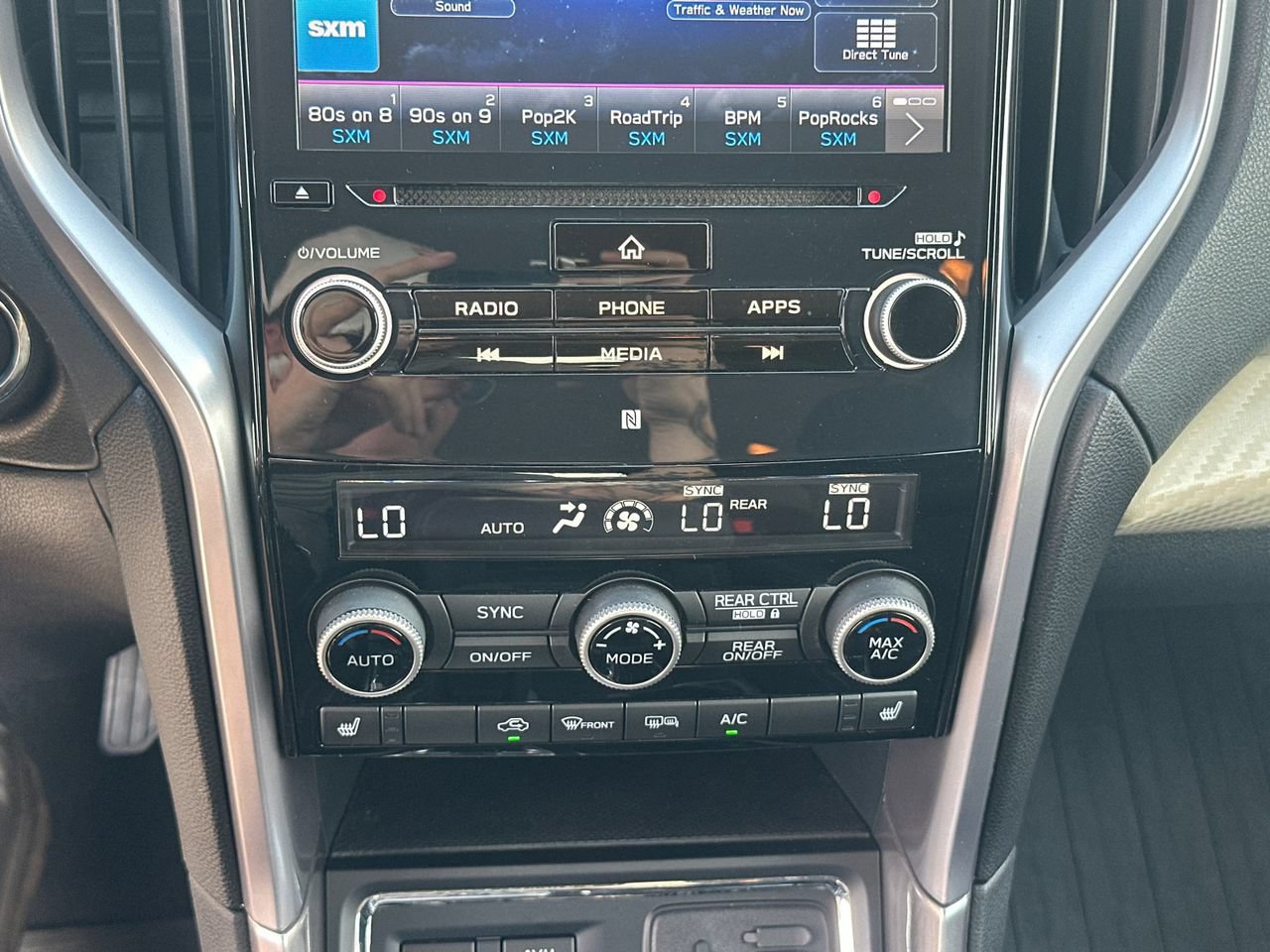 Used 2021 Subaru Ascent Premium w/ Convenience Package AWD/4WD image 32