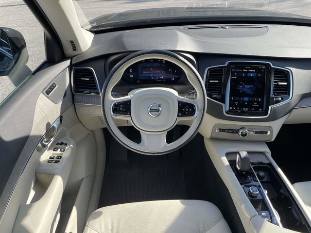 Used 2024 Volvo XC90 B5 Plus w/ Protection Package Premier image 14