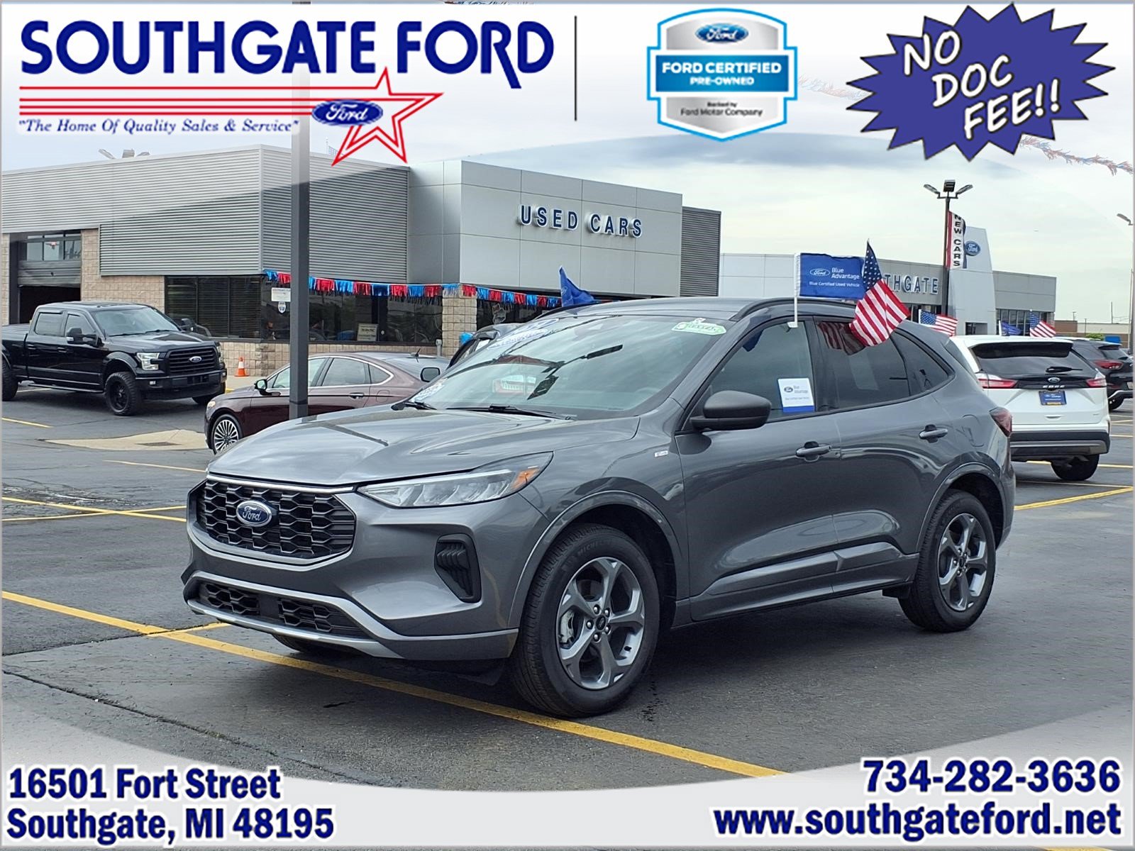 Certified 2024 Ford Escape ST-Line w/ Tech Pack #1 AWD/4WD image 1