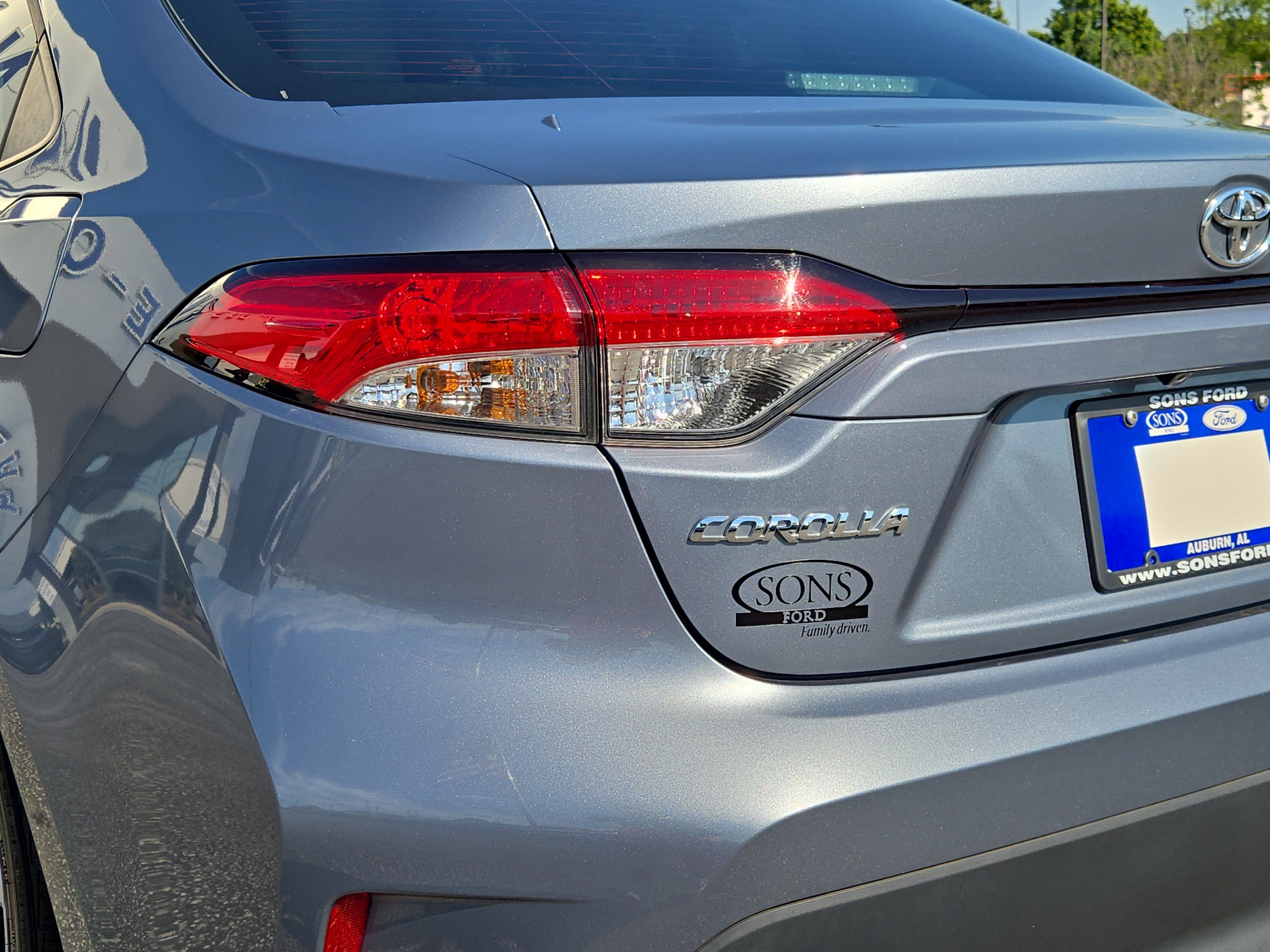Used 2024 Toyota Corolla LE FWD image 10
