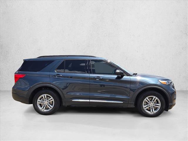 Certified 2023 Ford Explorer XLT RWD image 4