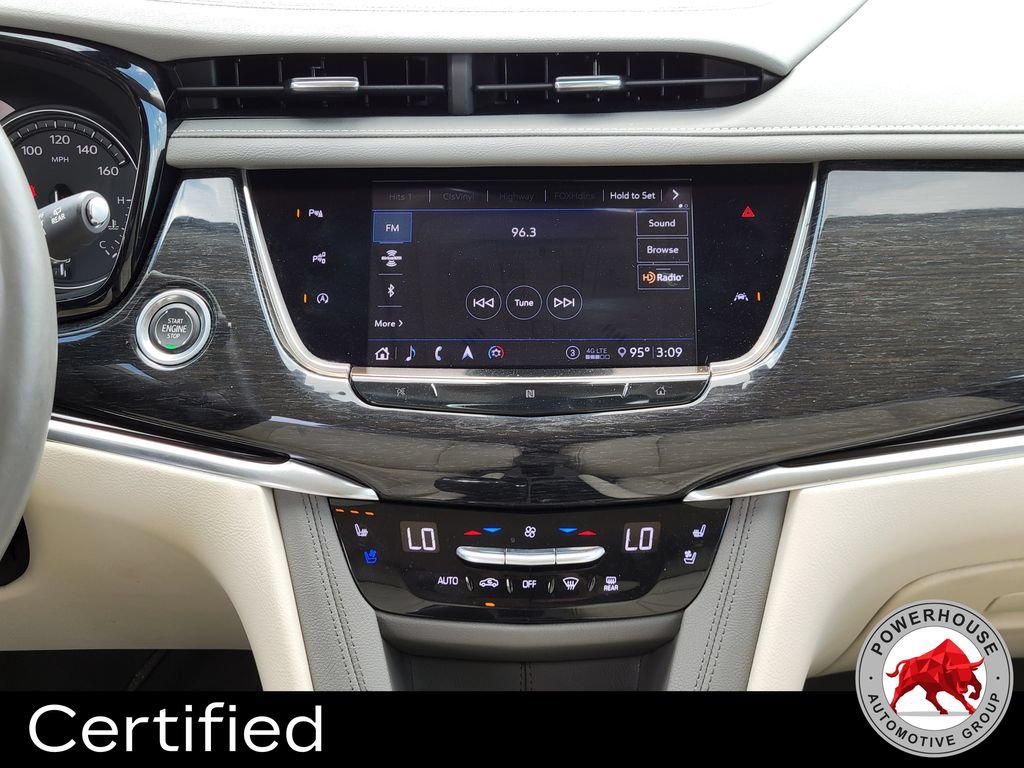 Used 2020 Cadillac XT6 Premium Luxury AWD/4WD image 23