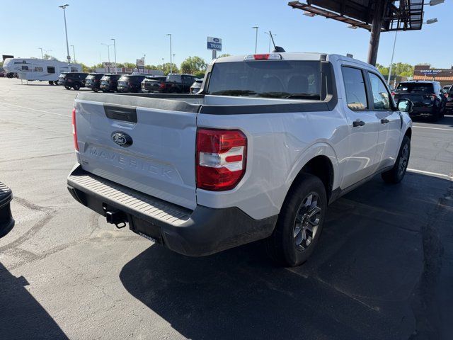 Certified 2025 Ford Maverick XLT w/ XLT Luxury Package AWD/4WD image 2