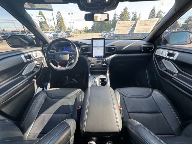 Certified 2020 Ford Explorer ST w/ Premium Technology Package image 17