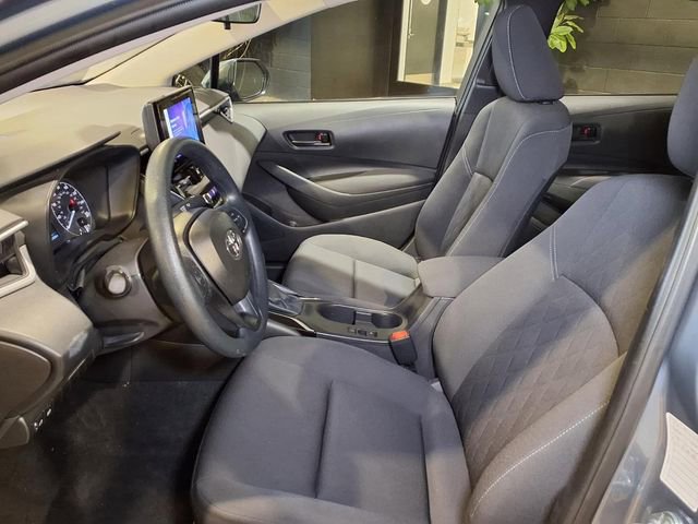 Used 2025 Toyota Corolla LE image 18