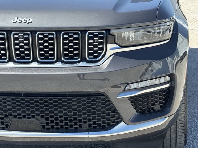 Used 2022 Jeep Grand Cherokee Summit w/ Advanced Protech Group IV image 9