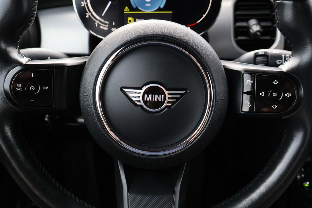Used 2022 MINI Cooper Convertible w/ Premium Package FWD image 39