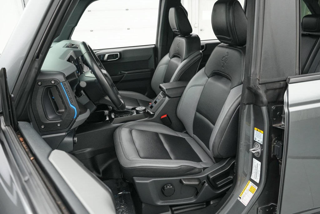 Certified 2024 Ford Bronco Black Diamond AWD/4WD image 13