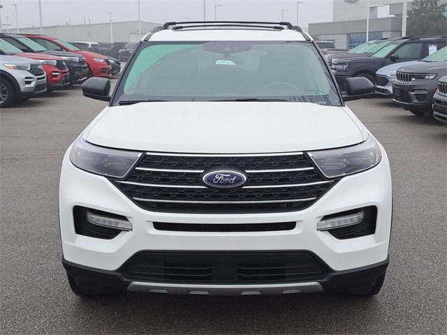 Certified 2022 Ford Explorer XLT w/ Equipment Group 202A image 8