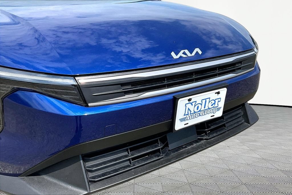 Used 2025 Kia K4 FWD image 28