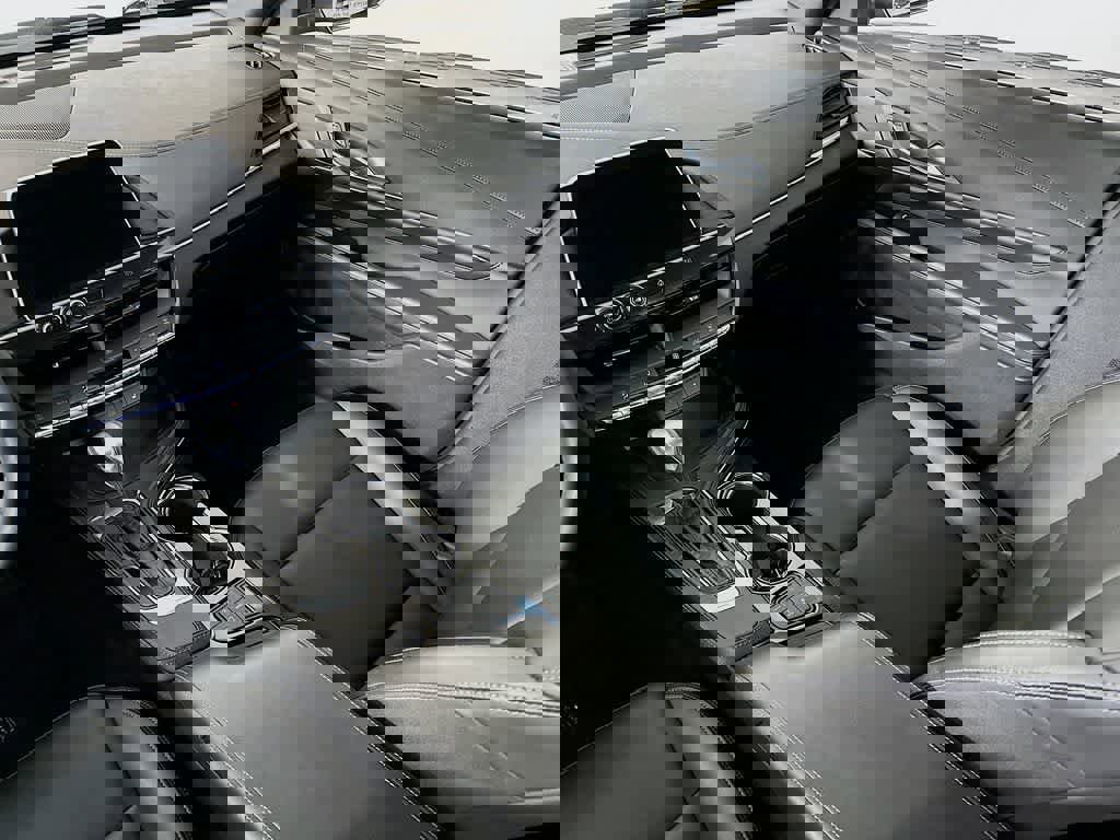 Used 2020 Cadillac CT4 Luxury w/ Cold Weather Package image 11