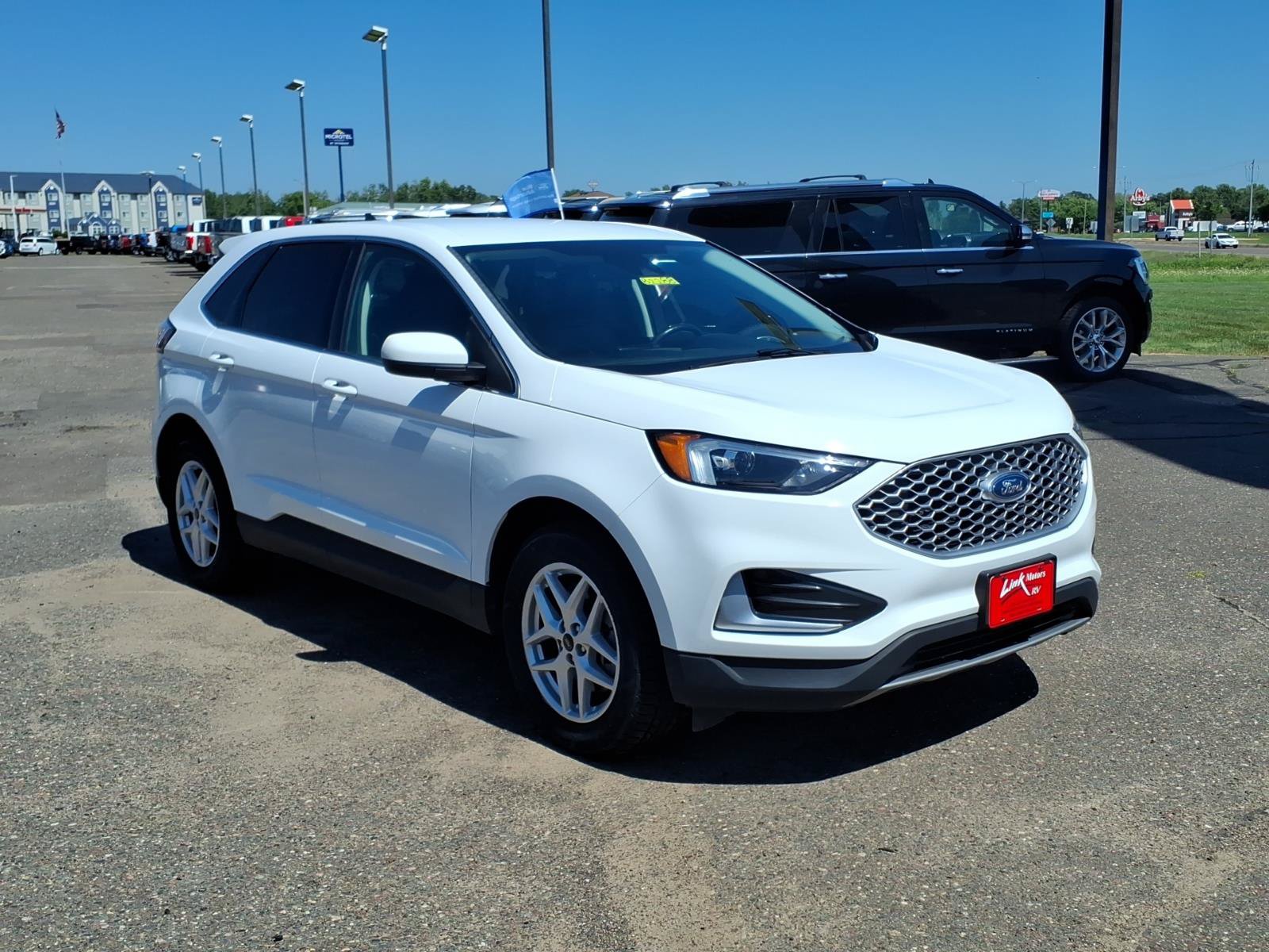 Certified 2024 Ford Edge SEL AWD/4WD image 8