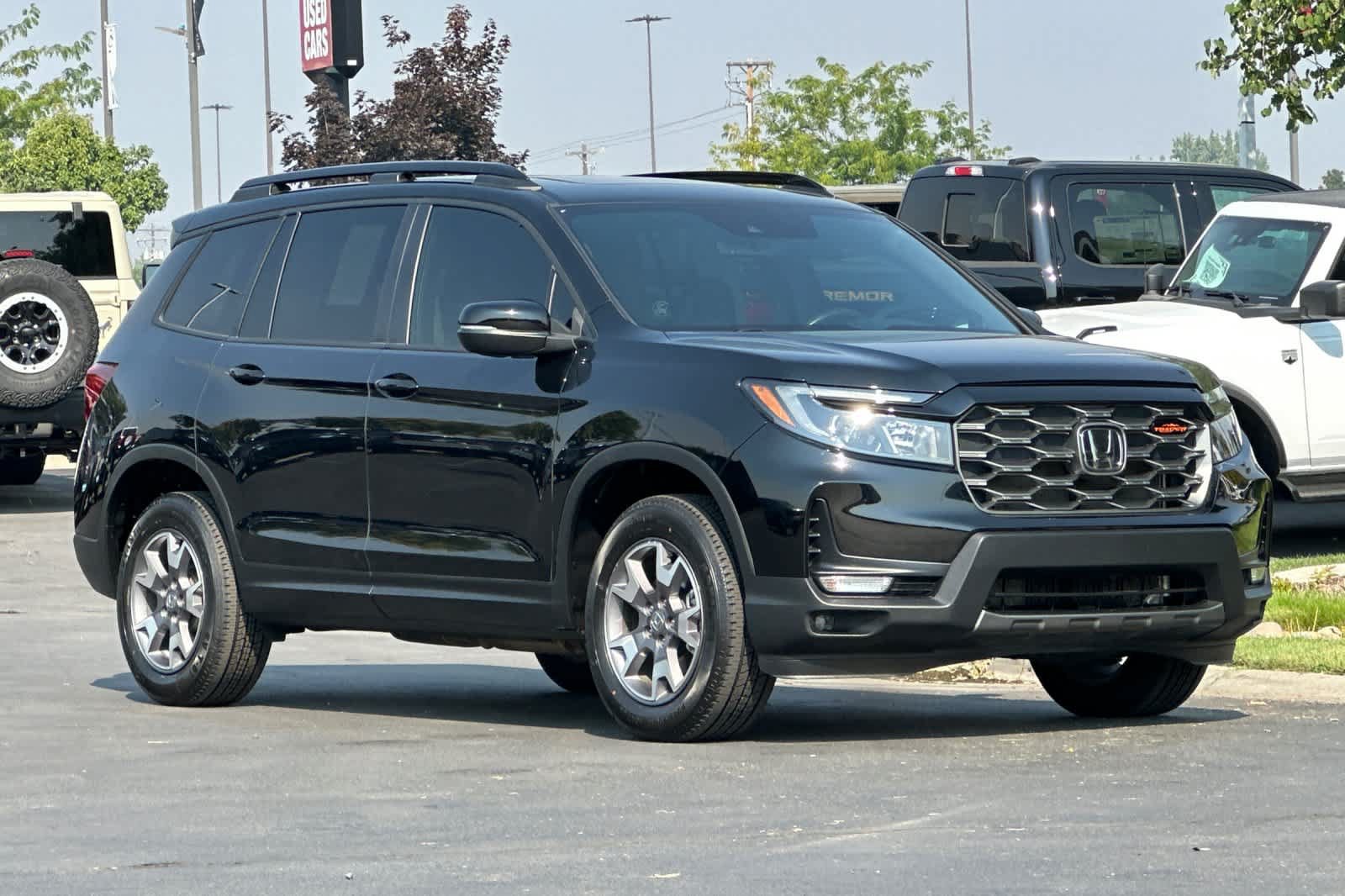 Used 2022 Honda Passport TrailSport image 9