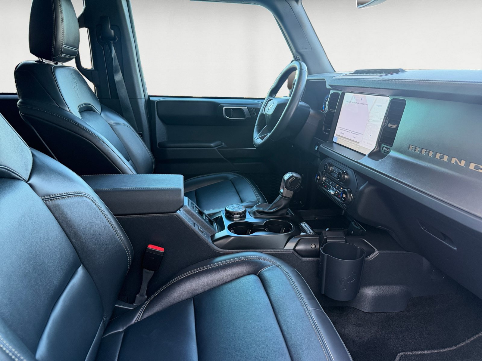 Certified 2025 Ford Bronco Badlands AWD/4WD image 15