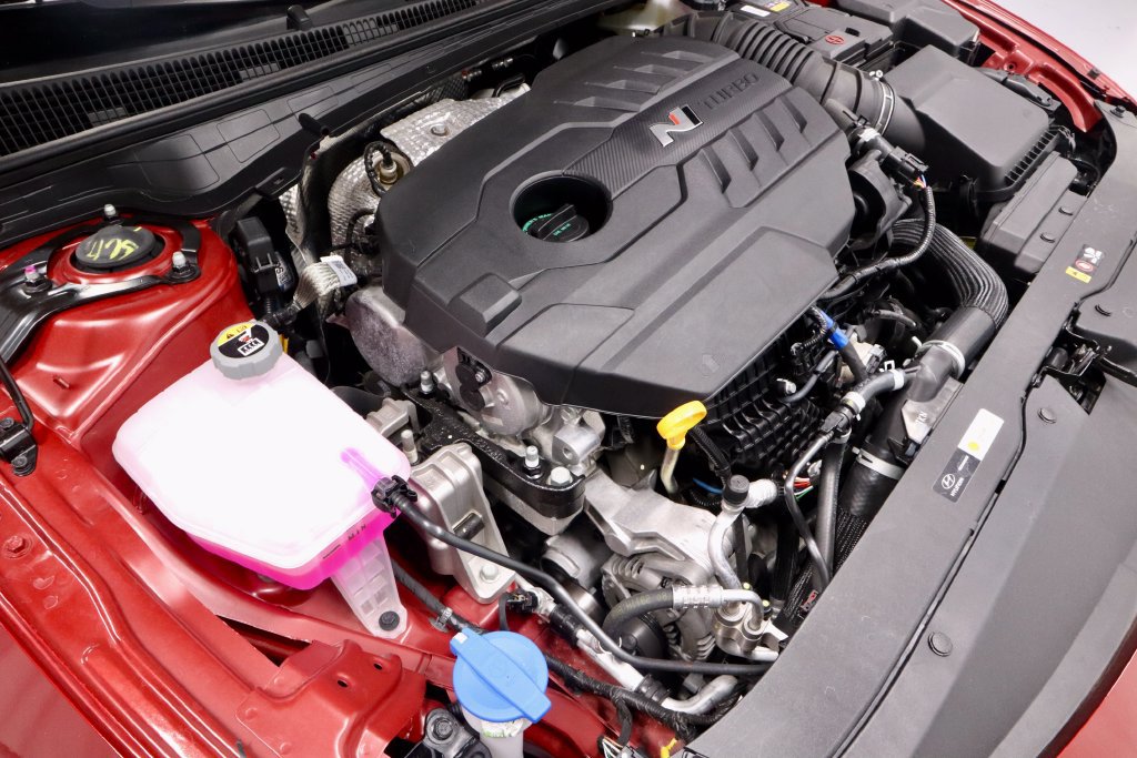 Used 2025 Hyundai Elantra N FWD image 19