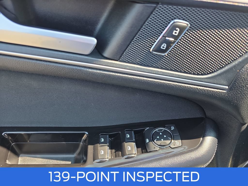 Certified 2018 Ford Edge SEL FWD image 15